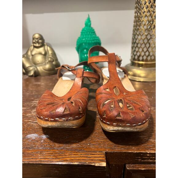 Swedish Hasbeens Lacey Clog Sandals Tan Brown 7 Boho Cottagecore - Picture 4 of 10